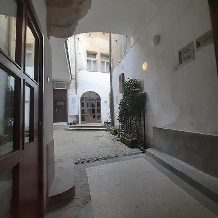 Soukromy Pokoj V Srdci Prahy Apartment Praha Bagian luar foto