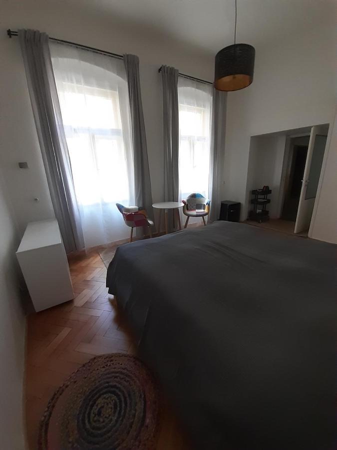 Soukromy Pokoj V Srdci Prahy Apartment Praha Bagian luar foto